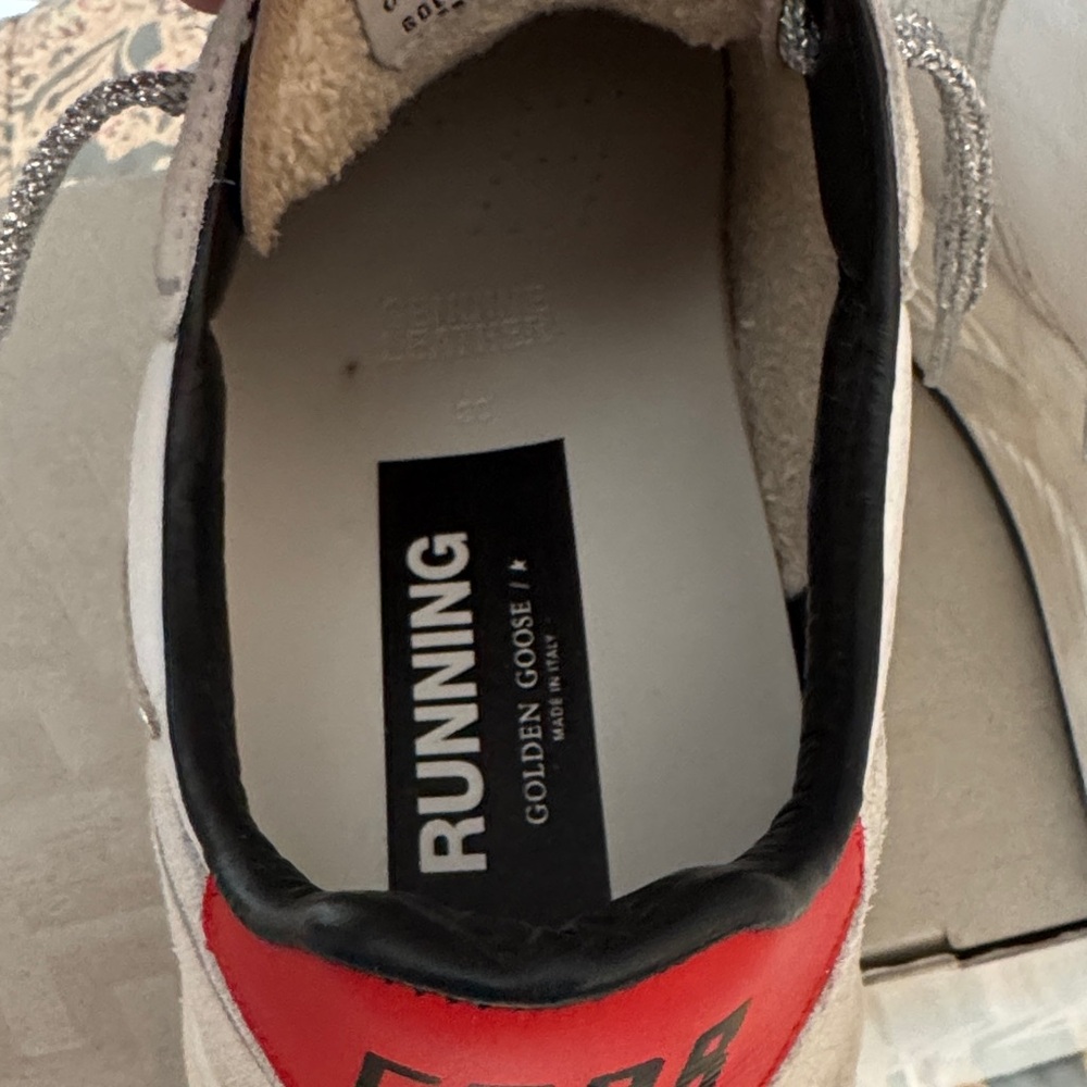 Golden Goose White, Black & Silver Athletic Shoes/RUNNING SOLE Style/Size 39/8.5 - Picture 9 of 16